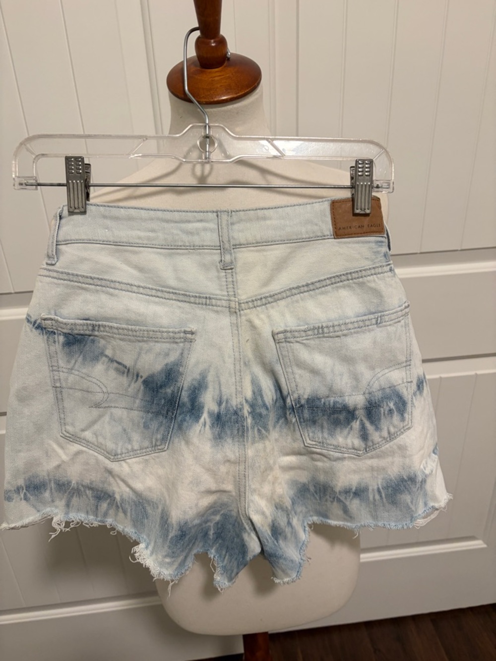 American Eagle Outfitters Blue and White Tie-Dye Denim Shorts - Picture 2 of 5